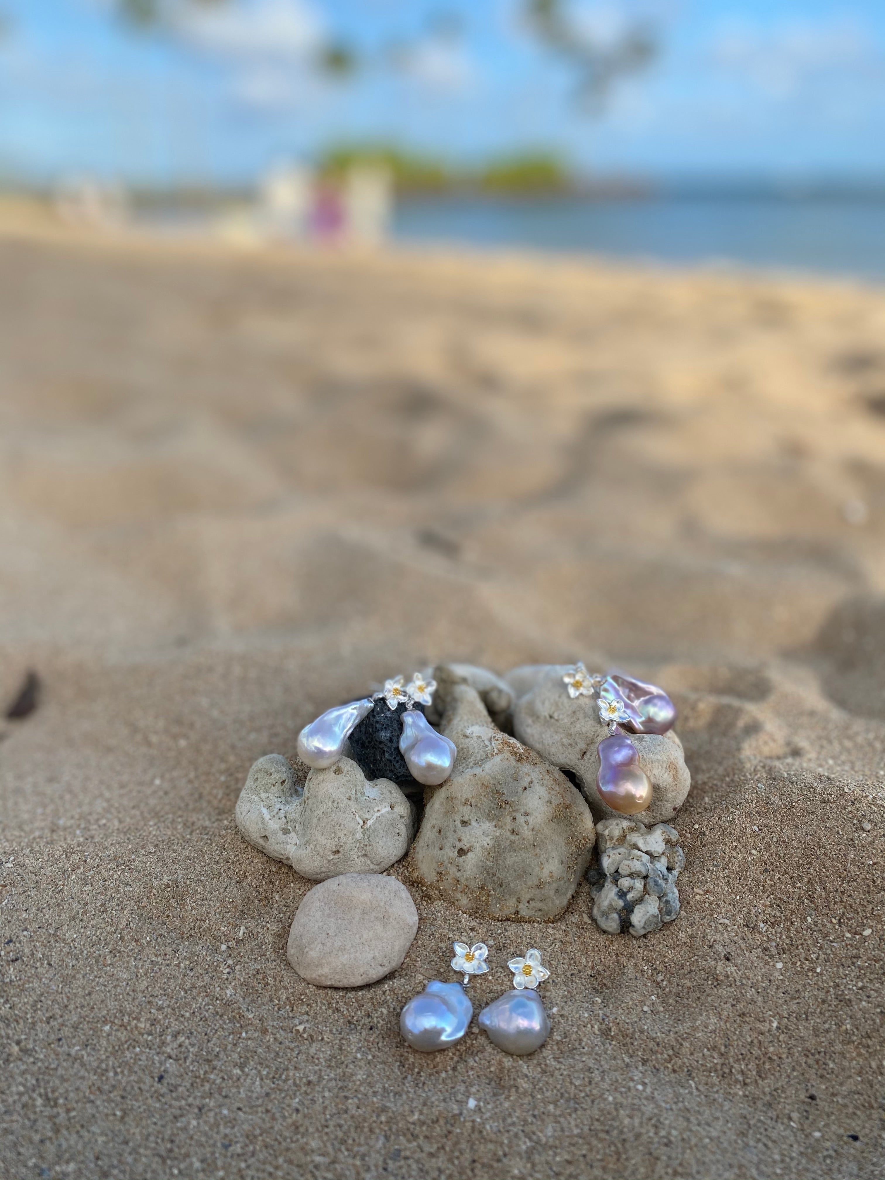 Gardenia Baroque Pearl Earrings
