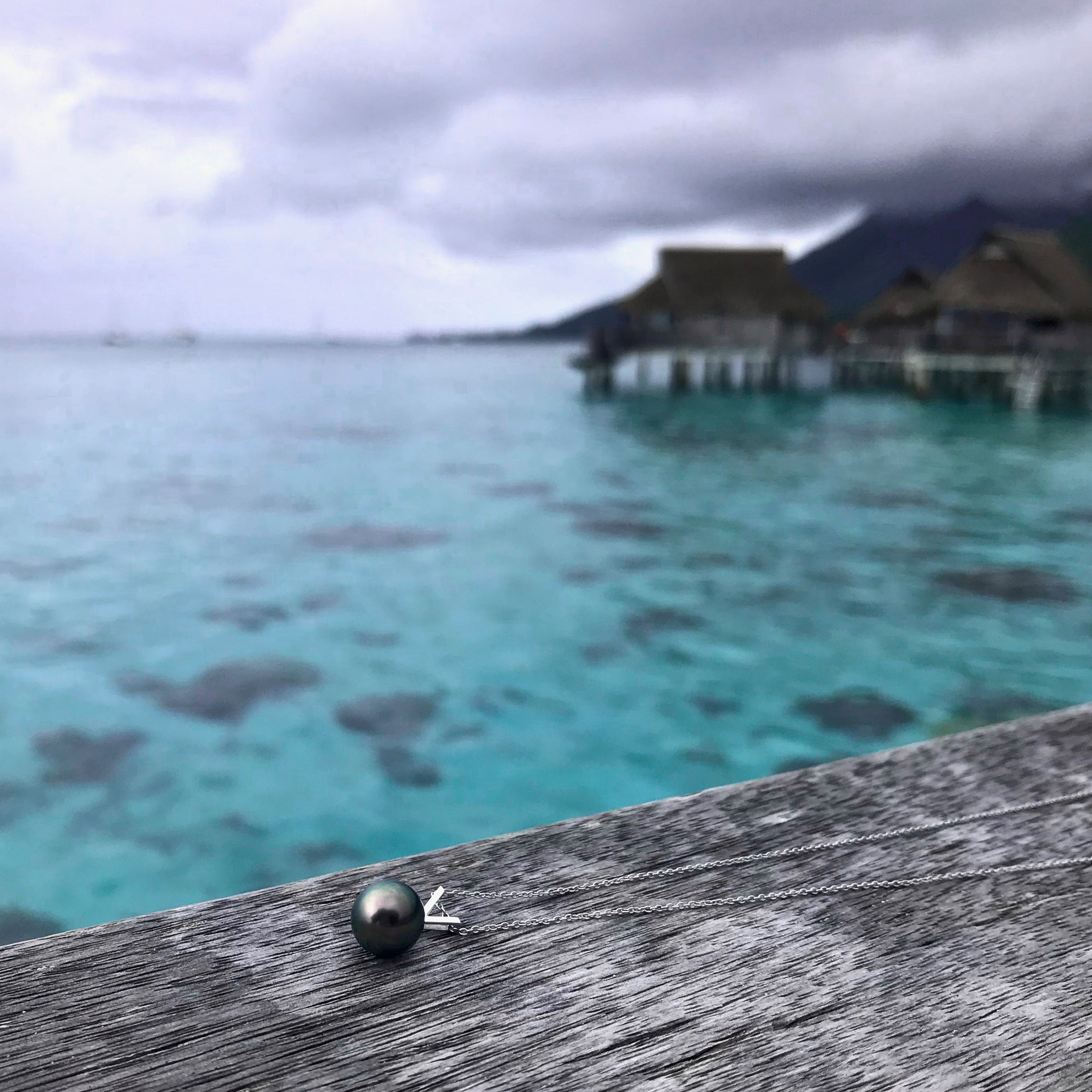 Tahitian Pearl 18kt White Gold Victory Pendant