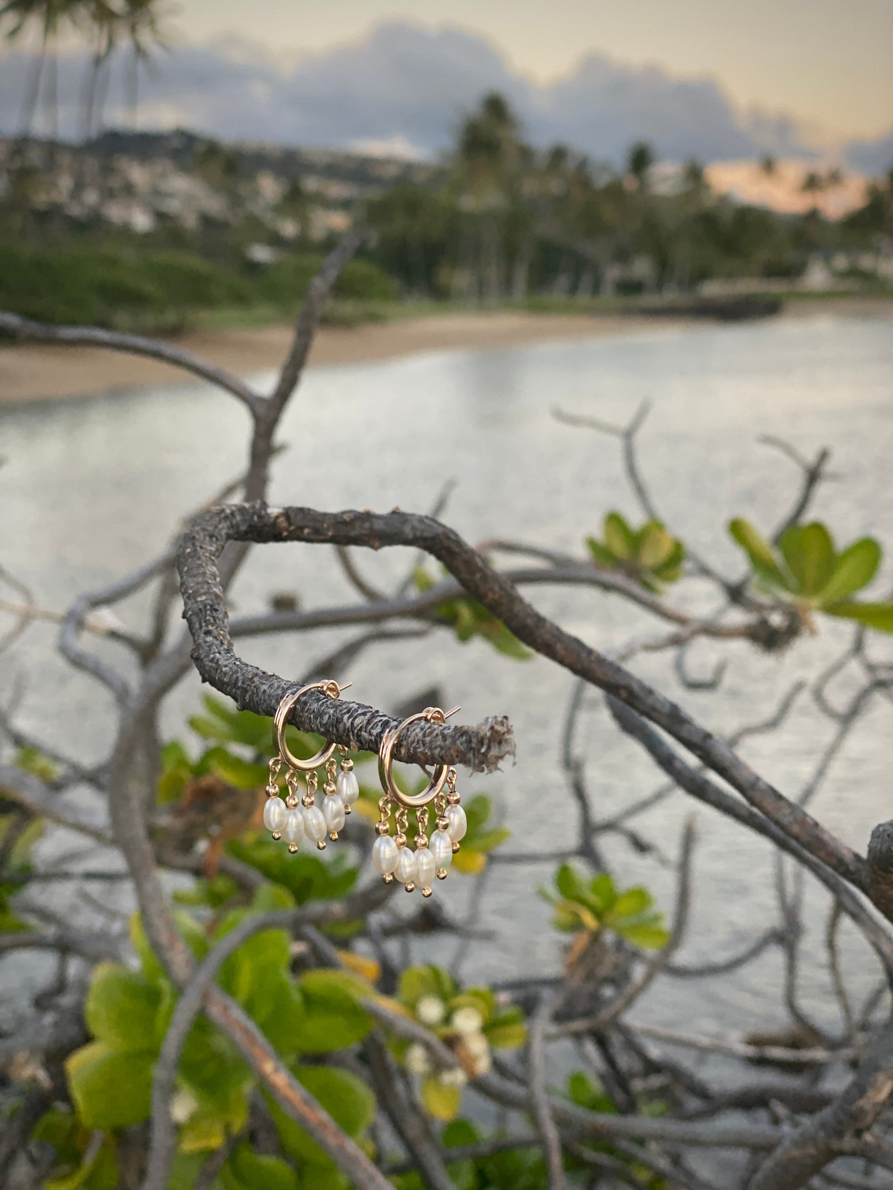 Snowflake Pearl Gold Hoop Earrings