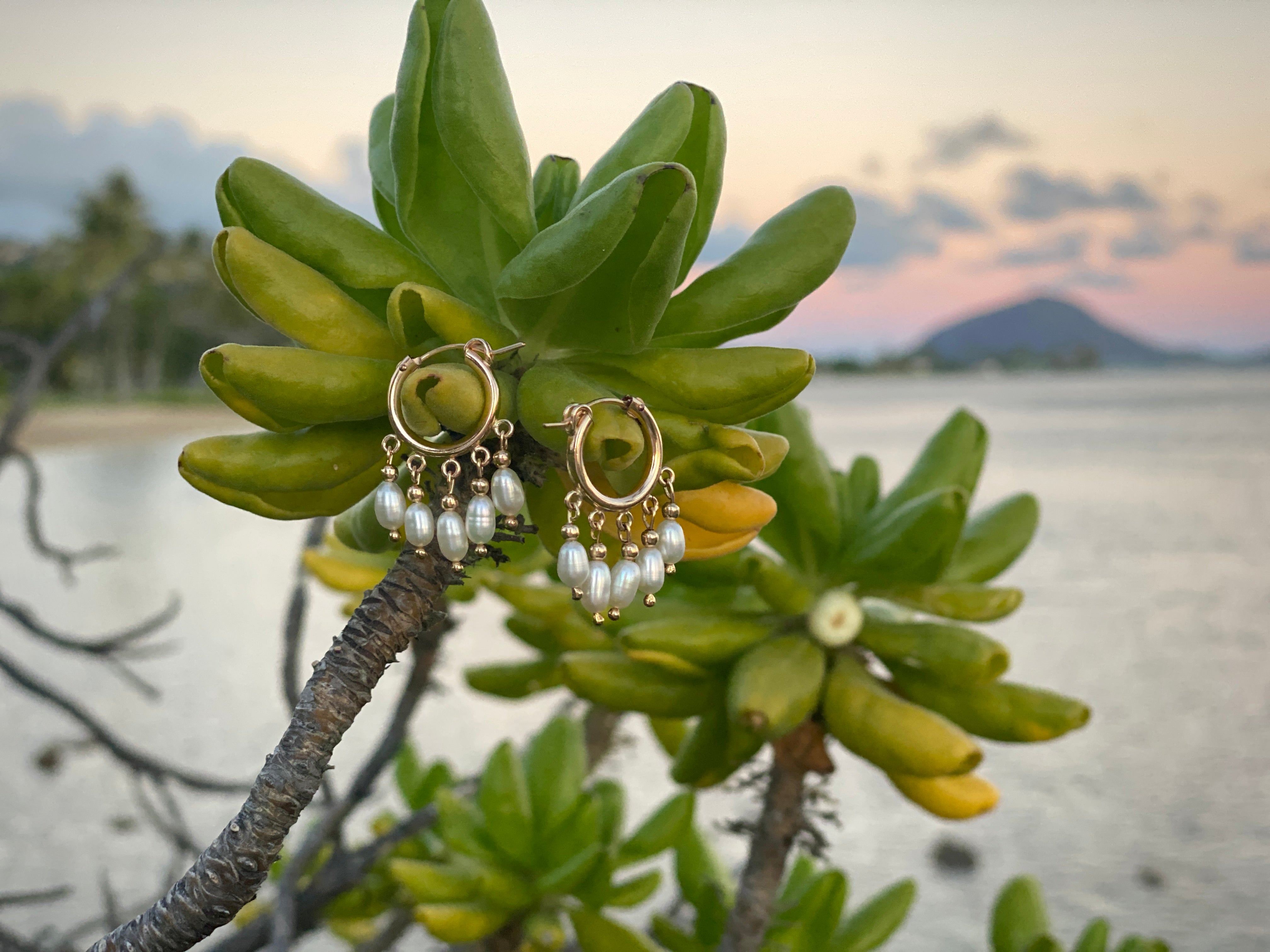Snowflake Pearl Gold Hoop Earrings