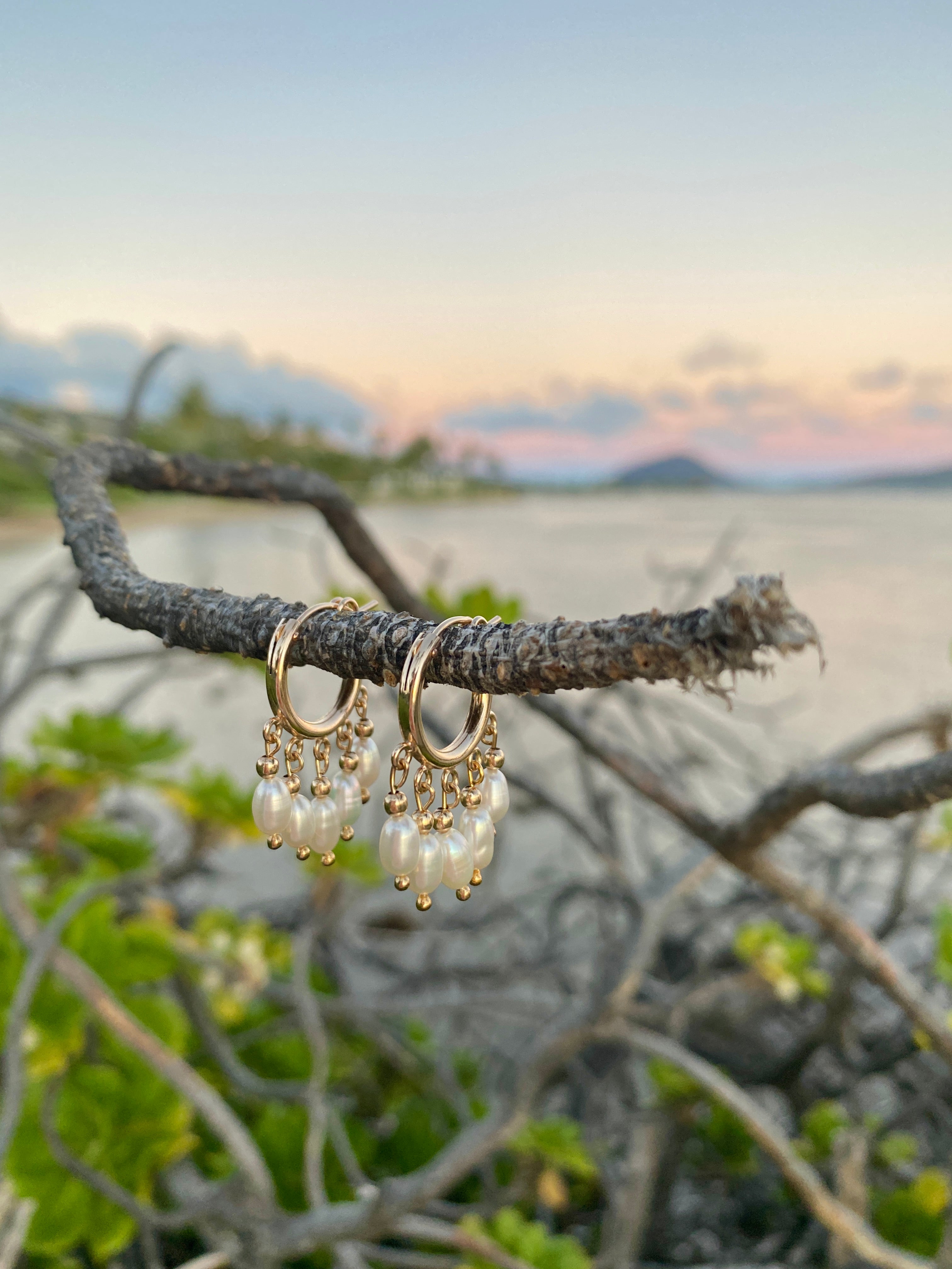 Snowflake Pearl Gold Hoop Earrings