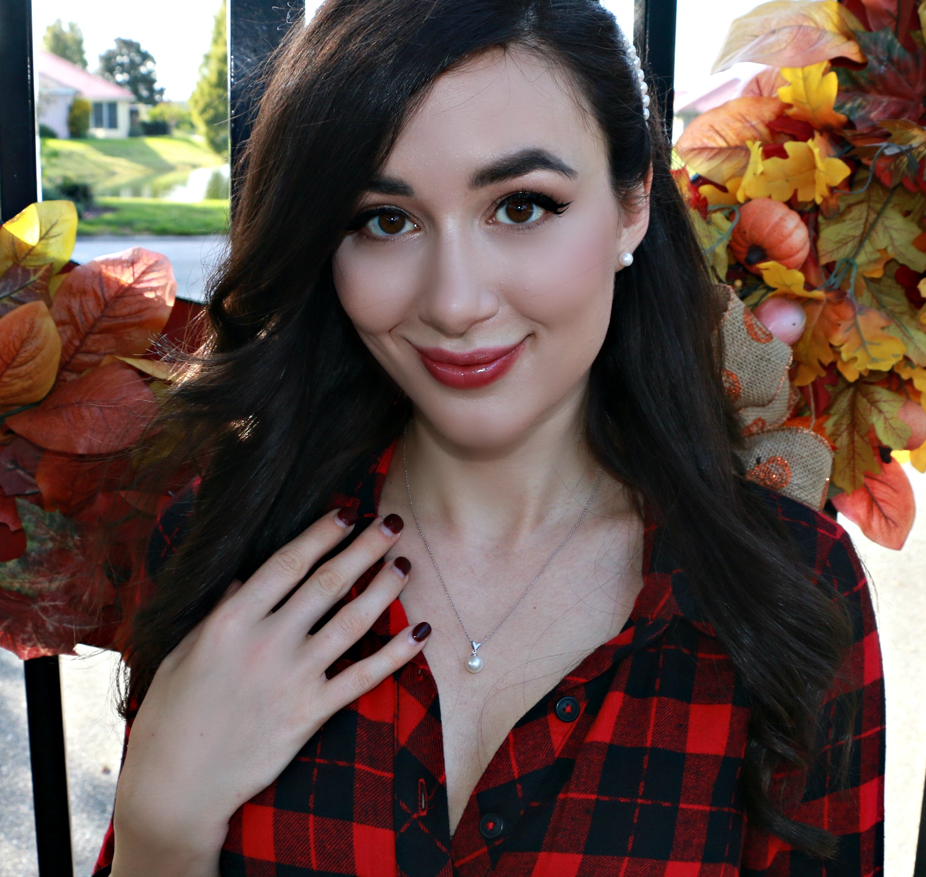 Akoya Pearl 18kt Gold Victory Pendant