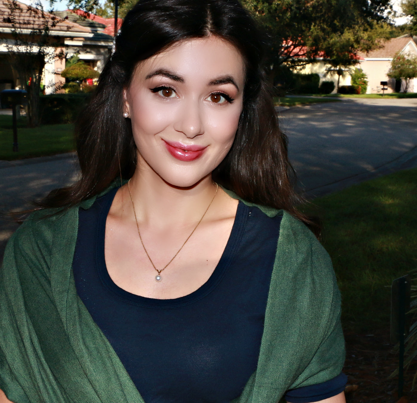 Akoya Pearl 18kt Gold Victory Pendant