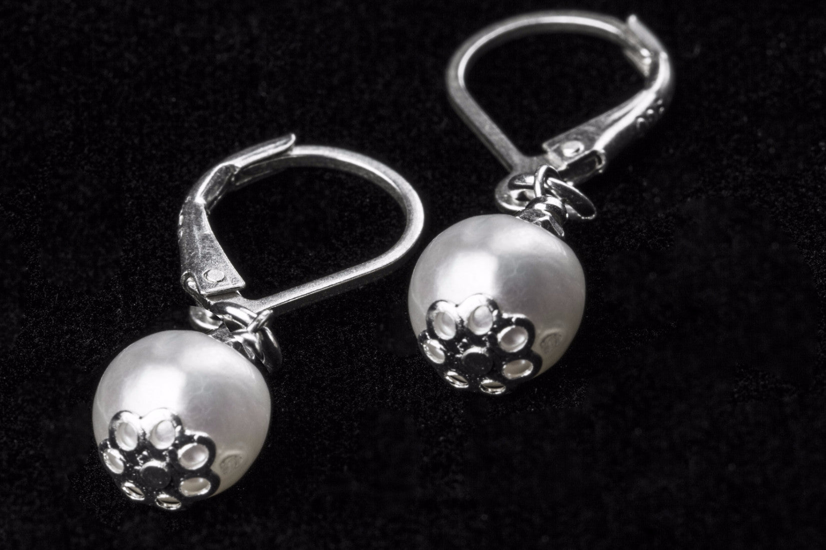 Freshwater Pendent Earrings