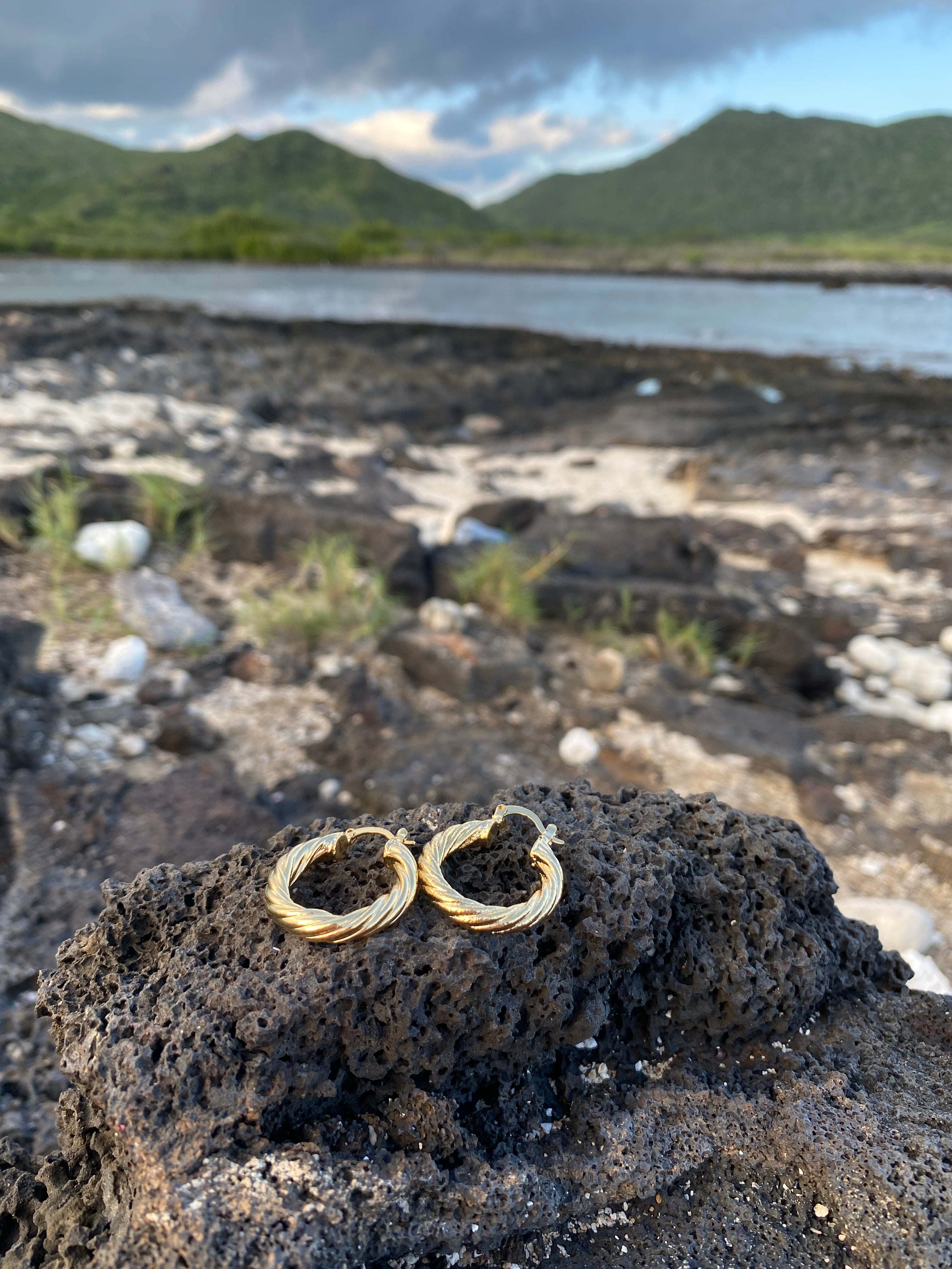 Twist 14kt Gold-Filled Hoops