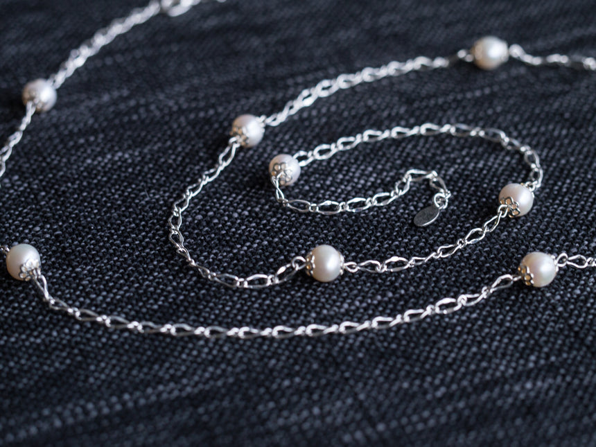 Dew Drop Pearl Silver Chain Necklace